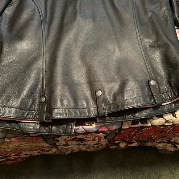 Harley-Davidson Ladies leather jacket size large - Picture 5 of 10
